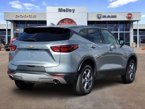 Used 2025 Chevrolet Blazer LT AWD/4WD image 4