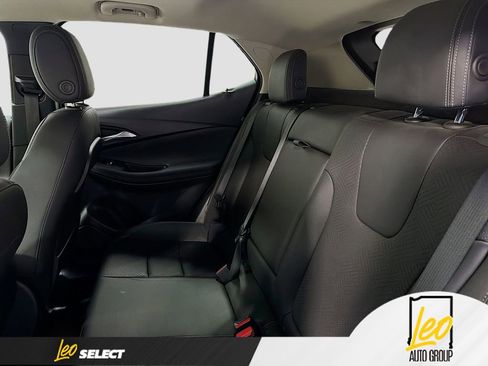 Used 2023 Buick Encore GX Essence w/ Experience Buick Package image 24