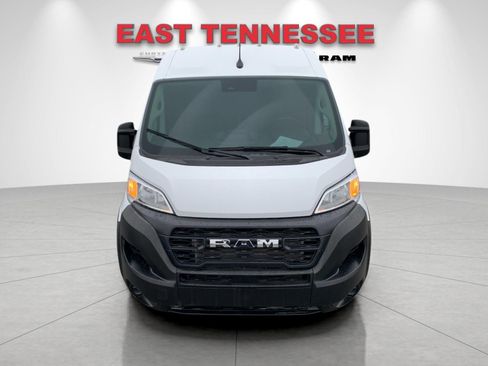 Used 2025 RAM ProMaster 2500 w/ Storage Group image 9