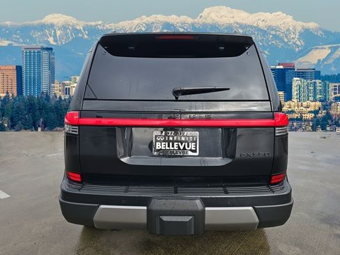 Used 2024 Lexus GX 550 image 6