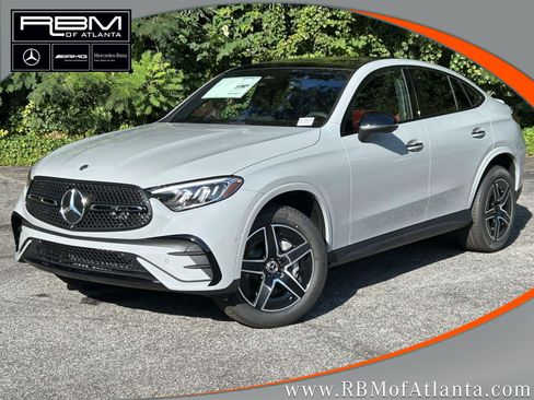 New 2027 Mercedes-Benz GLC 300 4MATIC image 1