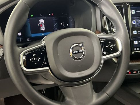 Used 2023 Volvo XC60 B5 Plus w/ Climate Package image 13