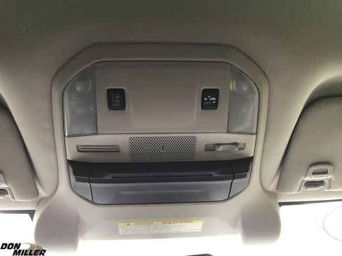 Used 2020 Subaru Ascent Base Model 8-Passenger image 24