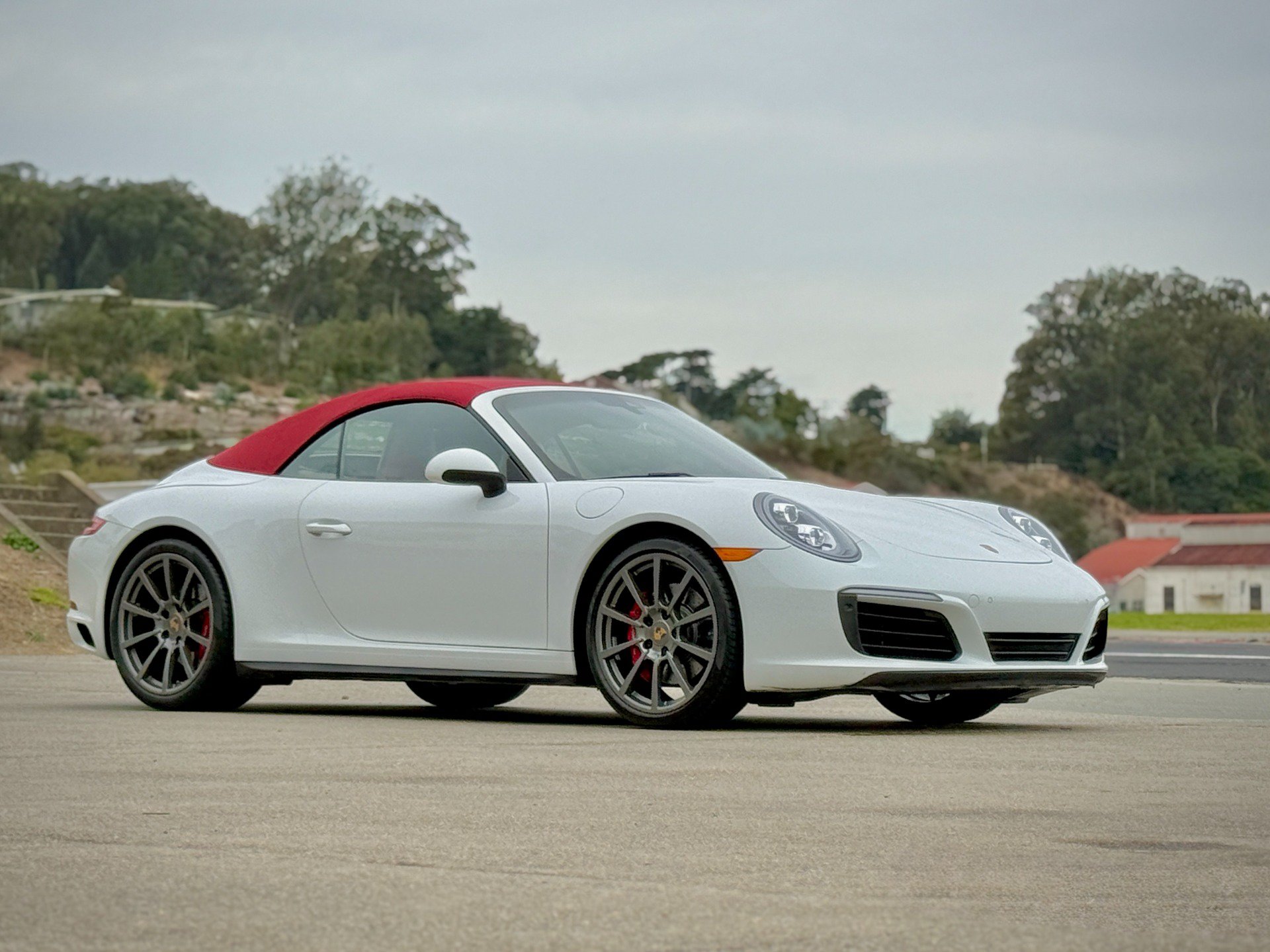 Used 2019 Porsche 911 Carrera 4S AWD/4WD image 21