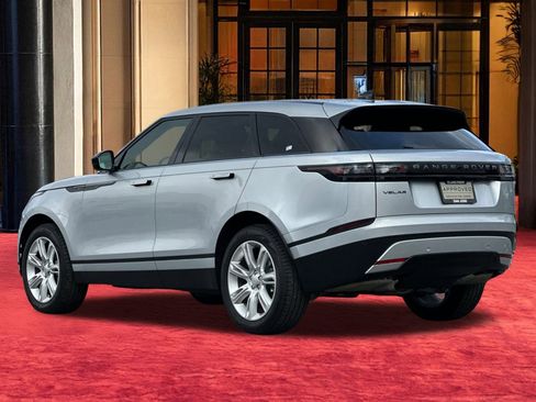 Used 2025 Land Rover Range Rover Velar S image 4
