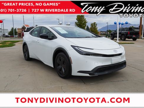 Certified 2024 Toyota Prius LE AWD/4WD image 1