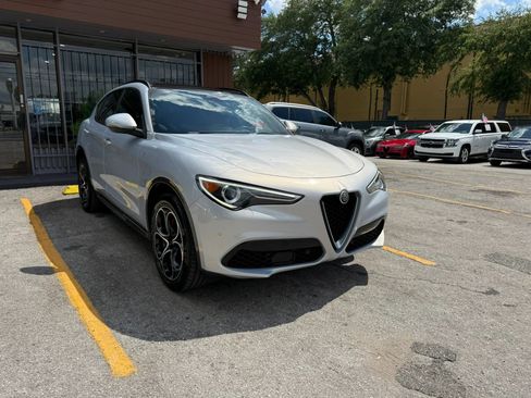 Used 2022 Alfa Romeo Stelvio Ti w/ Active Assist Plus Package AWD/4WD image 3
