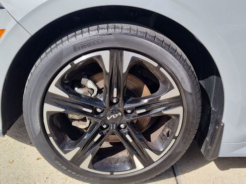 Used 2023 Kia K5 GT-Line image 16