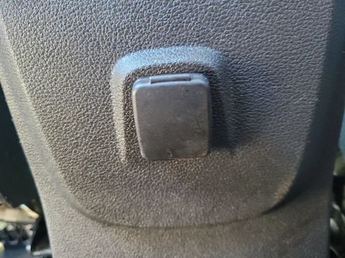 Used 2019 Ford Escape SE AWD/4WD image 14