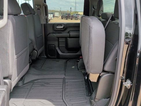 New 2026 Chevrolet Silverado 2500 Custom image 31