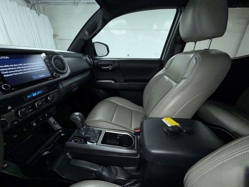 Certified 2023 Toyota Tacoma TRD Sport image 24