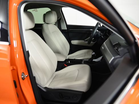 Used 2025 Audi Q3 2.0T Premium w/ Convenience Package image 18