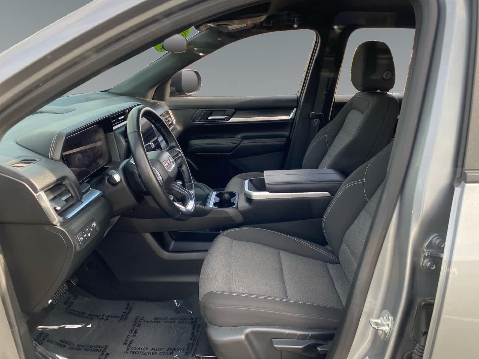 Used 2025 GMC Terrain Elevation AWD/4WD image 9
