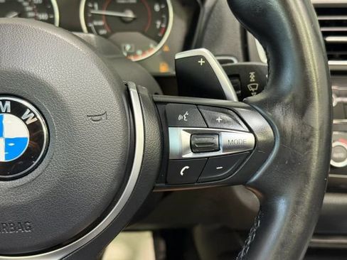 Used 2015 BMW M235i Convertible RWD image 21