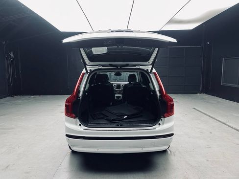 Used 2023 Volvo XC90 T8 Plus w/ Protection Package Premier AWD/4WD image 45