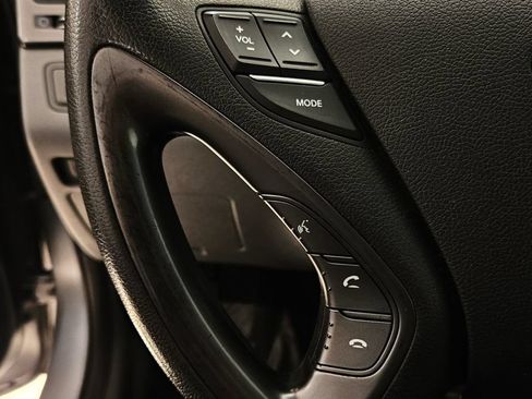 Used 2015 Hyundai Sonata Hybrid FWD image 11