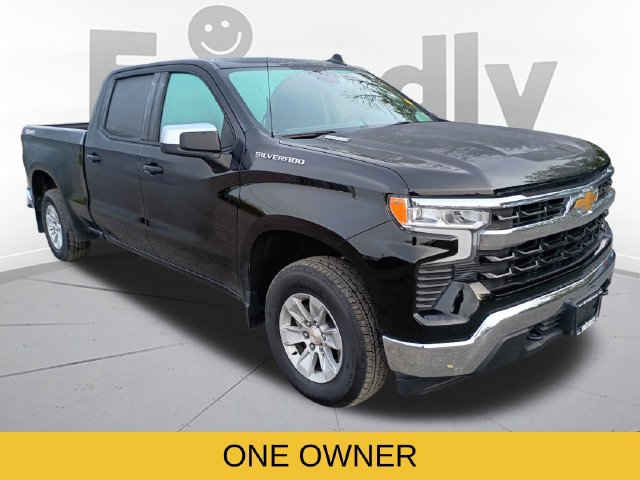 Used 2025 Chevrolet Silverado 1500 LT AWD/4WD image 3