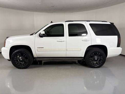 Used 2011 GMC Yukon SLE image 5