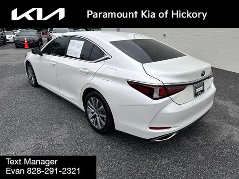 Used 2020 Lexus ES 350 w/ Premium Package FWD image 5