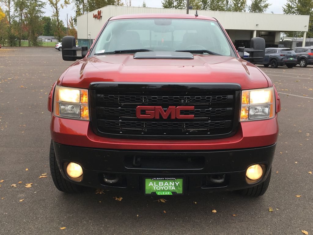 Used 2012 GMC Sierra 3500 SLT w/ SLT Convenience Package AWD/4WD image 10