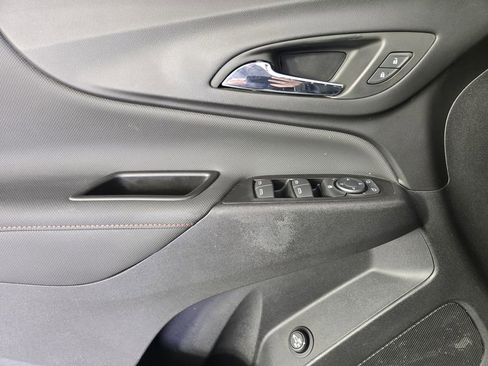 Used 2023 Chevrolet Equinox RS w/ RS Leather Package image 24