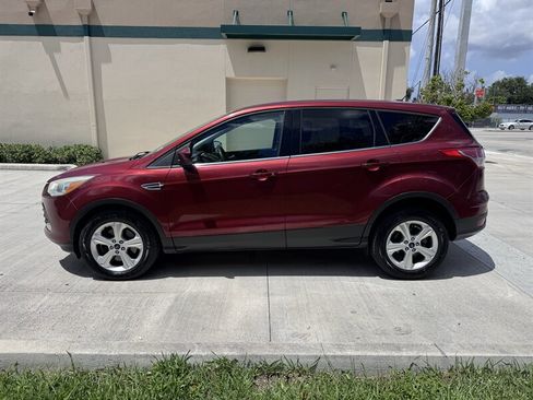 Used 2016 Ford Escape SE AWD/4WD image 8