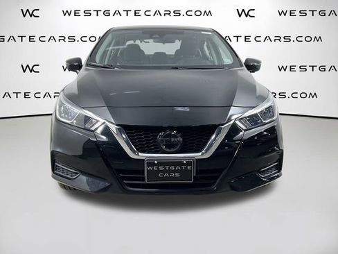 Used 2021 Nissan Versa SV image 2