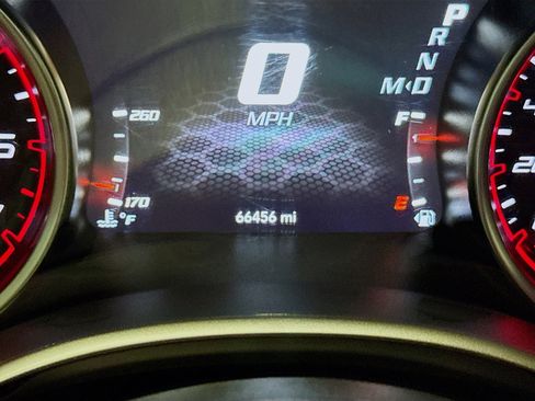 Used 2020 Dodge Charger Scat Pack w/ Dynamics Package RWD image 8
