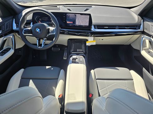 New 2026 BMW X1 xDrive28i w/ Technology Package AWD/4WD image 10