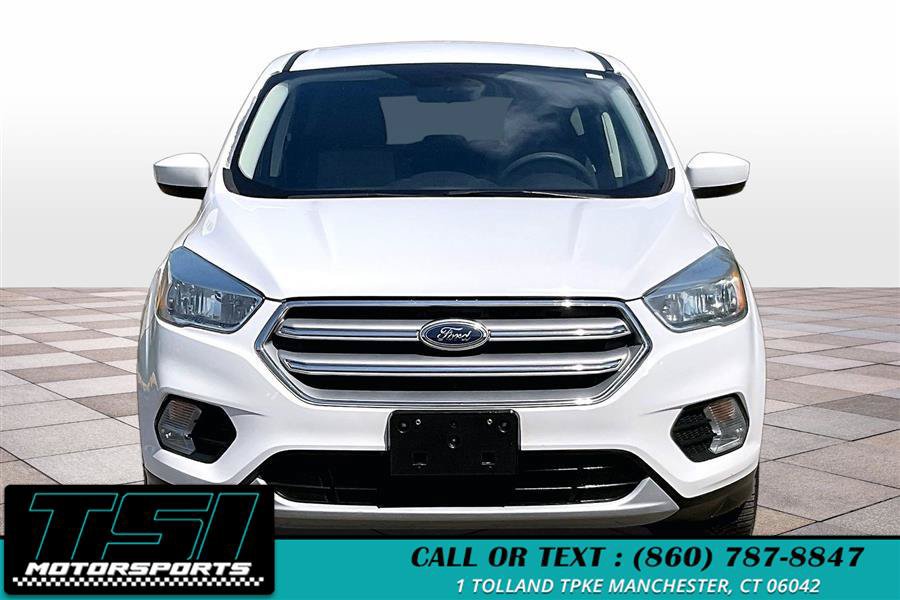 Used 2017 Ford Escape SE AWD/4WD image 3