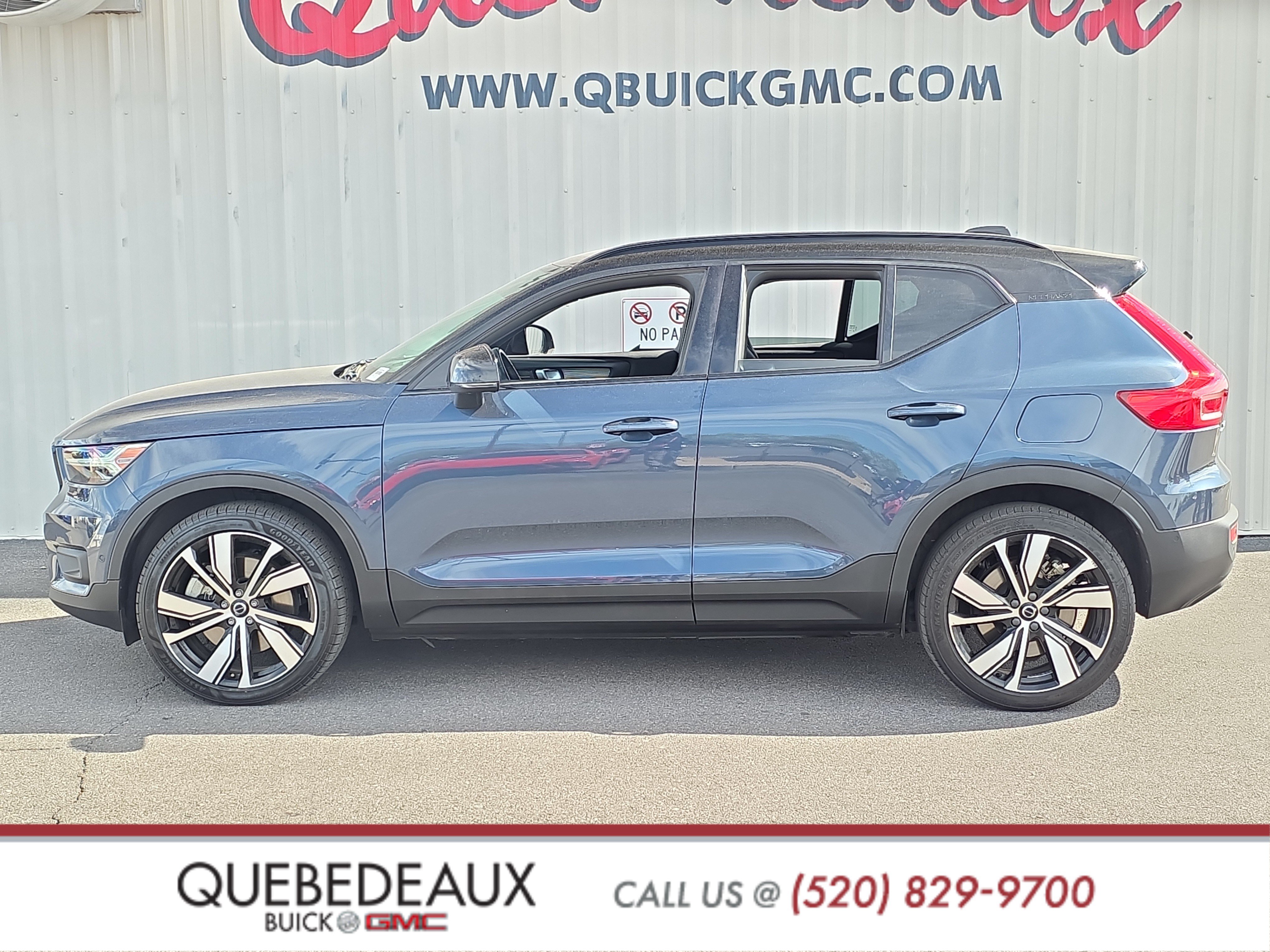 Used 2022 Volvo XC40 P8 Recharge Ultimate AWD/4WD image 4
