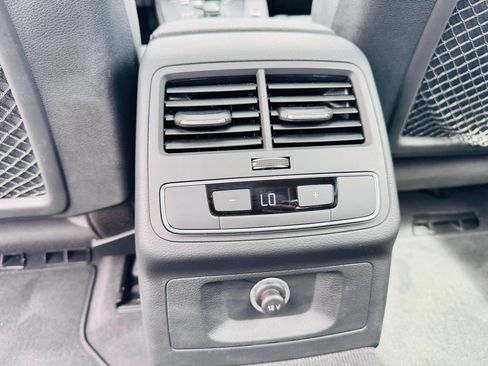 Used 2019 Audi A4 2.0T Premium w/ Convenience Package image 13