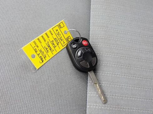 Used 2015 Ford Transit 350 XLT image 12