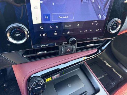 Certified 2024 Lexus NX 250 FWD image 19