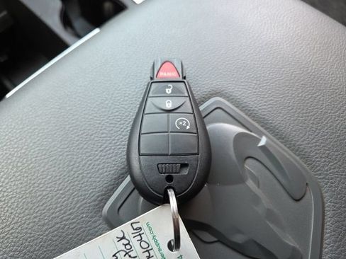 Used 2020 RAM 1500 Warlock AWD/4WD image 10