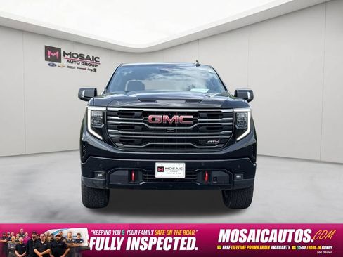 Used 2025 GMC Sierra 1500 AT4 w/ AT4 Premium Package AWD/4WD image 2