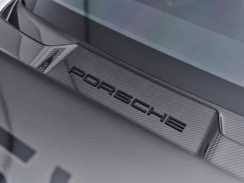 Used 2019 Porsche 911 GT2 RS RWD image 37