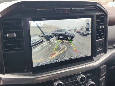 Used 2022 Ford F150 Lariat w/ Equipment Group 502A High image 17