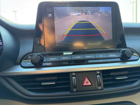 Used 2022 Kia Forte LXS image 15