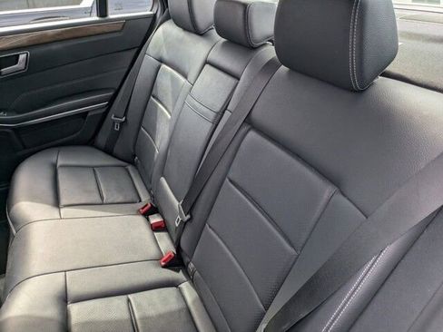 Used 2014 Mercedes-Benz E 350 Sedan image 18