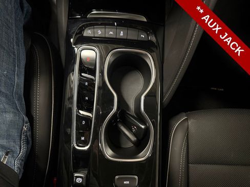 Used 2023 Buick Envision Essence image 21