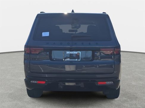 New 2025 Jeep Wagoneer Series II image 6