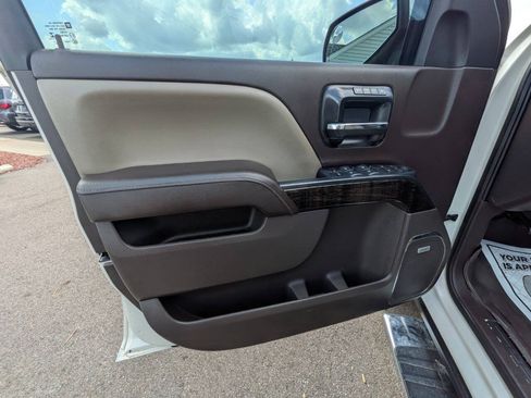 Used 2014 GMC Sierra 1500 Denali AWD/4WD image 17