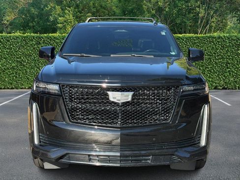 Used 2022 Cadillac Escalade ESV Sport w/ Touring Package AWD/4WD image 9