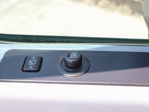 Used 2012 Ford F350 XLT w/ XLT Interior Pkg image 17