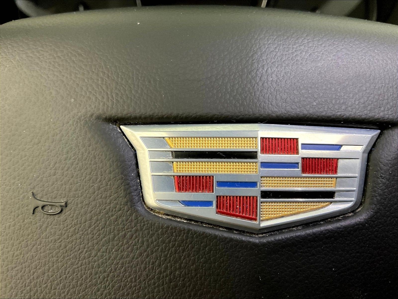 Used 2021 Cadillac XT6 Premium Luxury AWD/4WD image 39