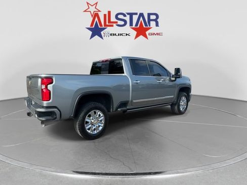 Used 2024 Chevrolet Silverado 2500 High Country w/ High Country Premium Package AWD/4WD image 7