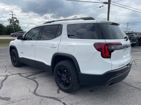 Used 2023 GMC Acadia AT4 w/ Technology Package image 8