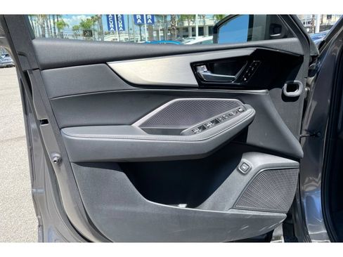 Certified 2026 Acura MDX SH-AWD image 10