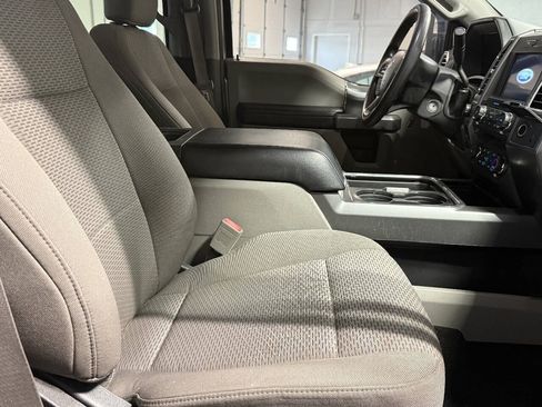 Used 2017 Ford F250 XLT w/ XLT Premium Package AWD/4WD image 15